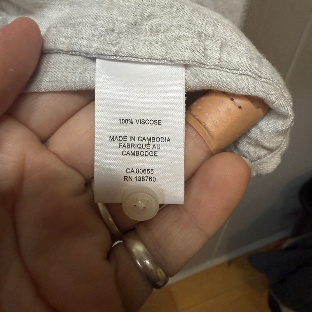 3for30 Lg RW&CO Oatmeal Casual Button Down Shirt - Picture 3 of 7